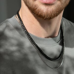 Grandinėlės ir apyrankės derinys