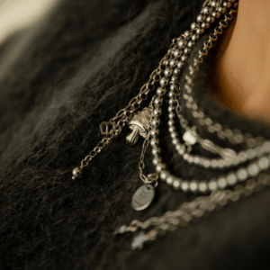 Hematito Vėrinys su Grandinėlėmis TANGLE